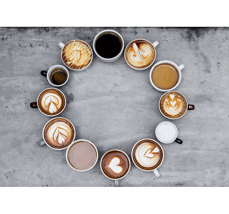 Kitchen roller blind with various coffee mugs design - TenStickers