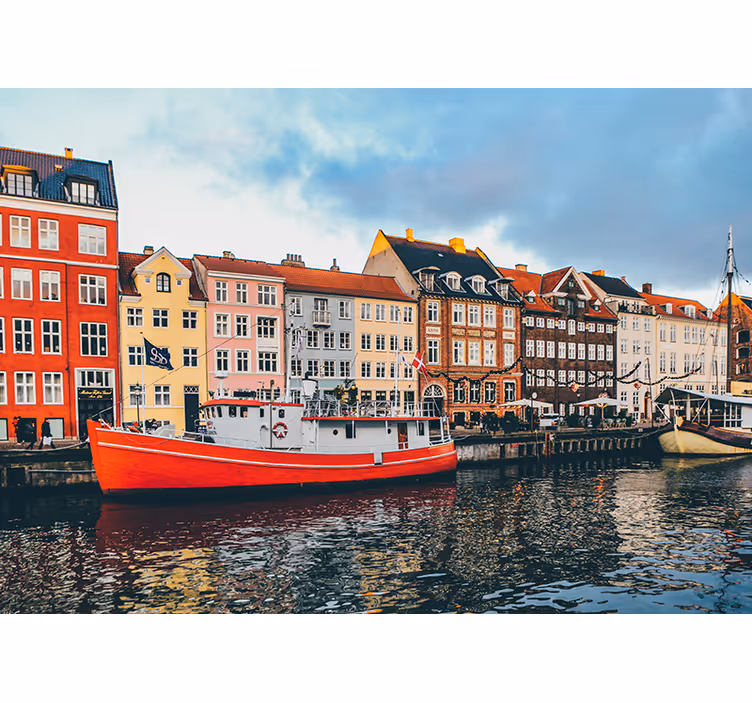 Bedroom roller blind inspired by vibrant nyhavn - TenStickers