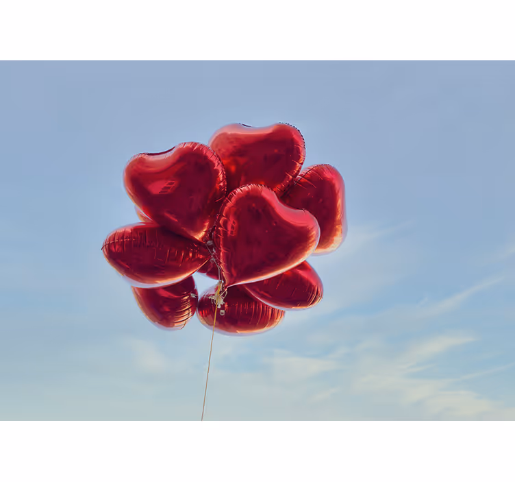 Children room roller blind with vintage red heart balloons - TenStickers