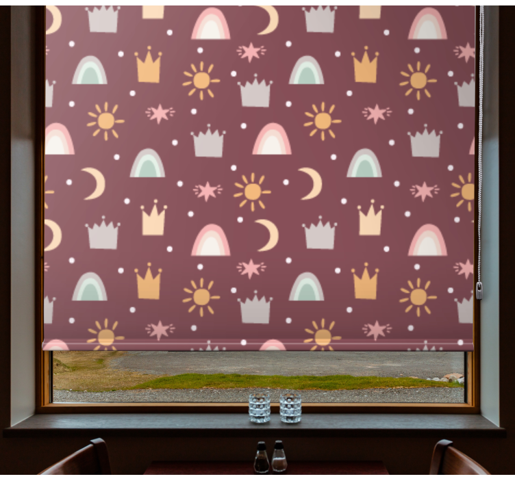 Crown and rainbow pattern nursery roller blind - TenStickers