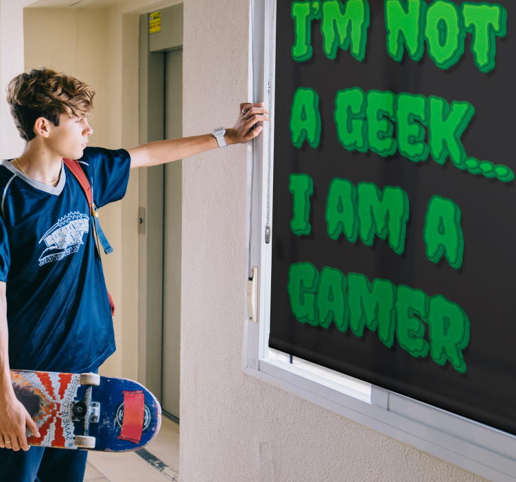 Gamer Identity Statement text roller blind - TenStickers