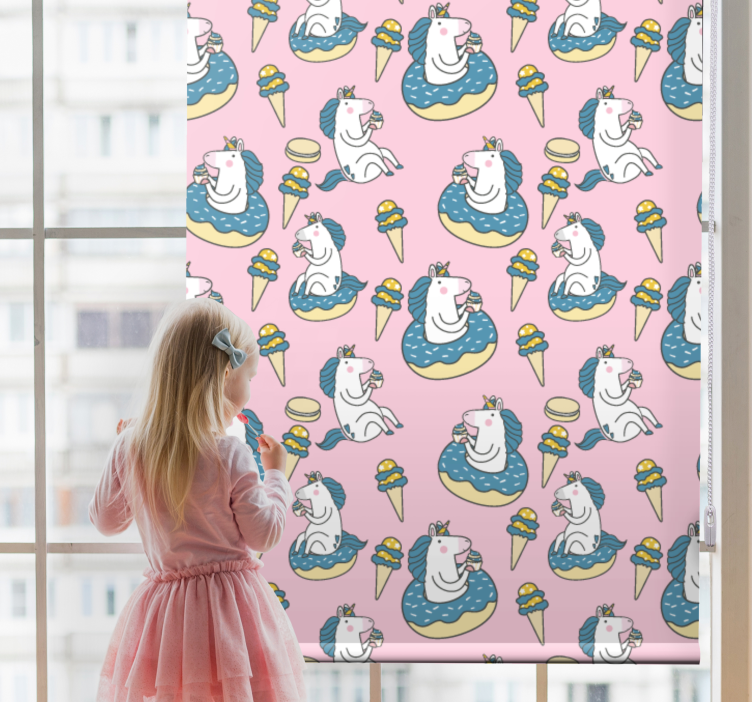 Playful Unicorns Eating fun roller blind - TenStickers