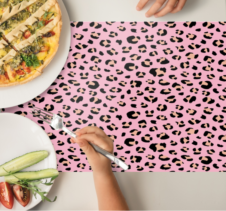 Black and pink  leopard vinyl placemats - TenStickers