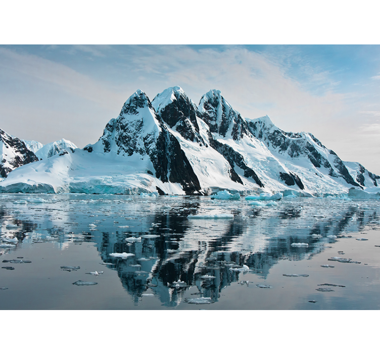 Mountain wall mural majestic frosty peaks - TenStickers