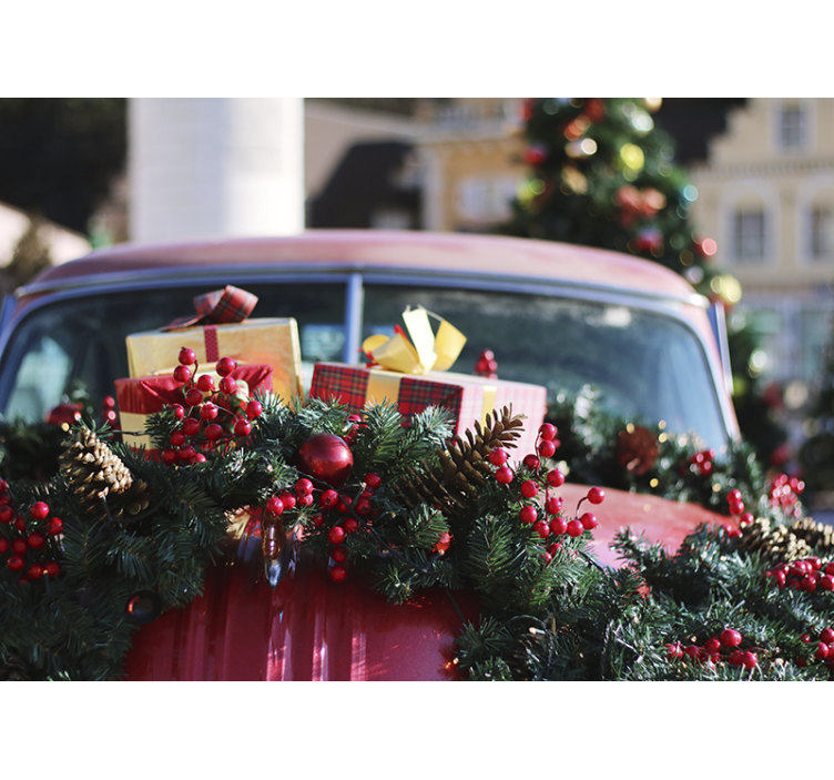 Green and red wreath on red car wall mural - TenStickers