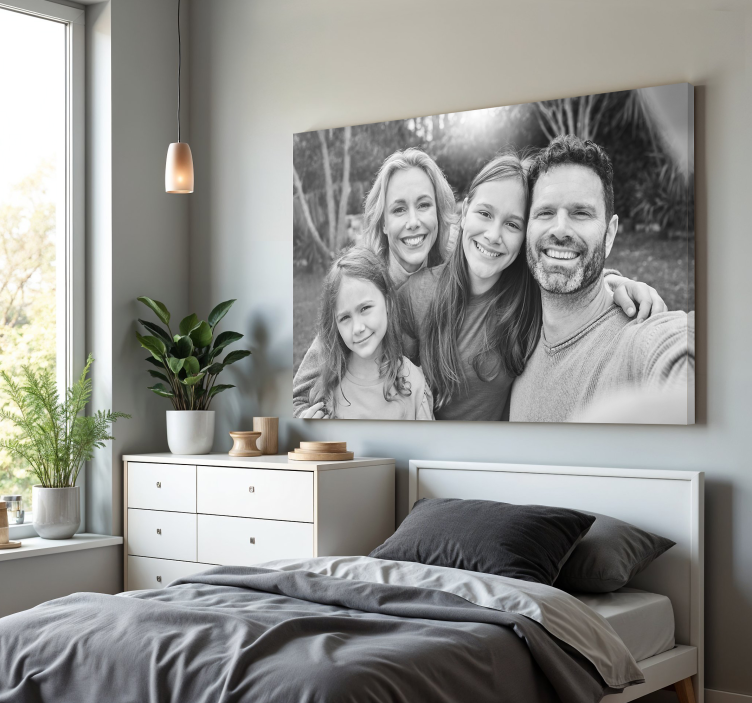 Family picture custom canvas print - TenStickers