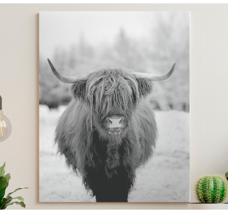 Animal canvas wall art highland cow portrait - TenStickers