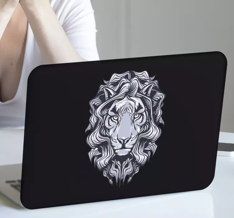 Black lion laptop sticker - TenStickers