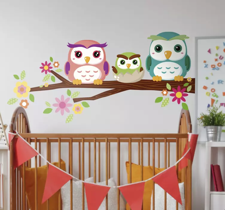 Owls on branch animal wall sticker - TenStickers