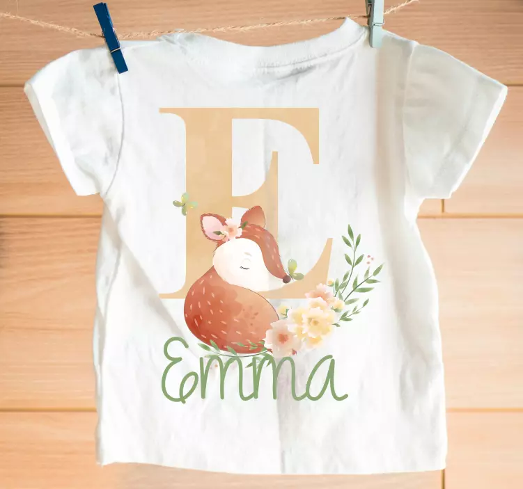 Cute animals deer with name Baby shirt - TenStickers