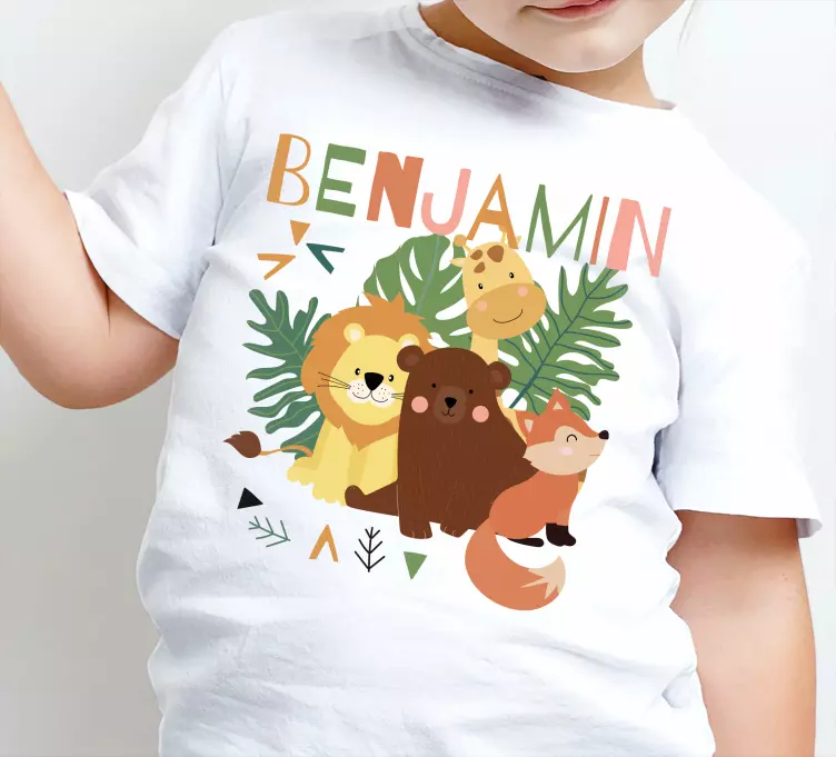 Cute wild animals with leaves Kids t-shirt - TenStickers
