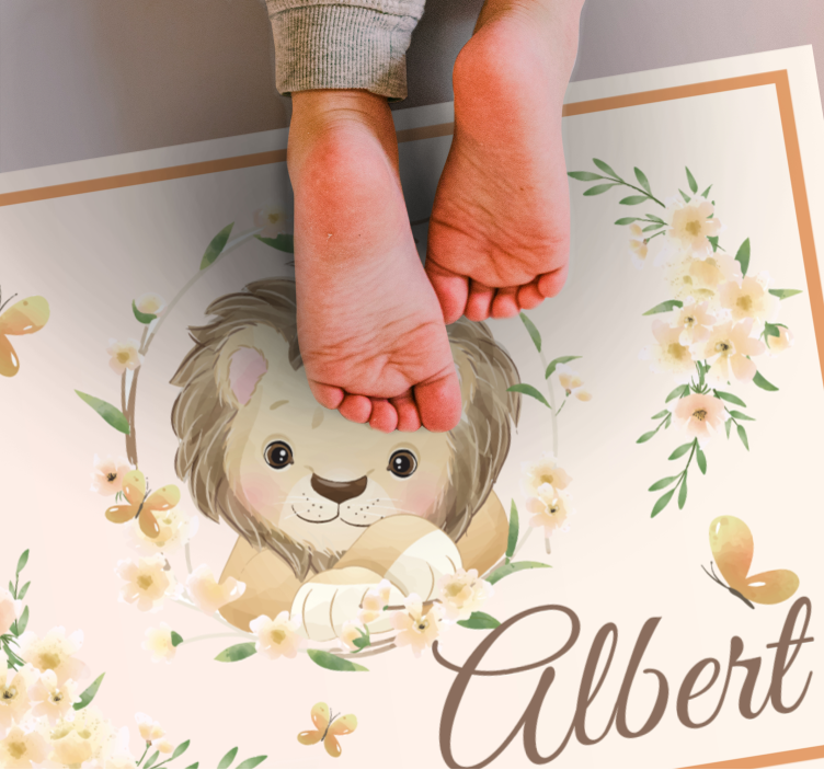 Baby lion with name vinyl rug - TenStickers