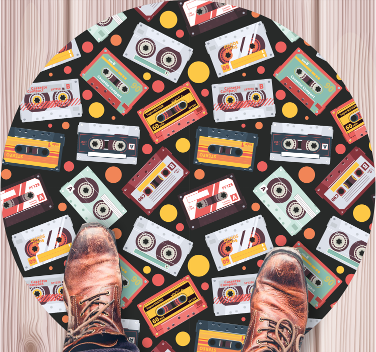 Vintage cassette tape pattern circular rug - TenStickers