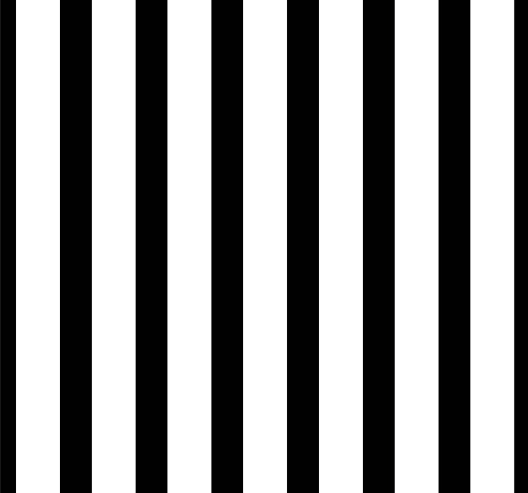 Bedroom vinyl rug in classic black and white stripes - TenStickers