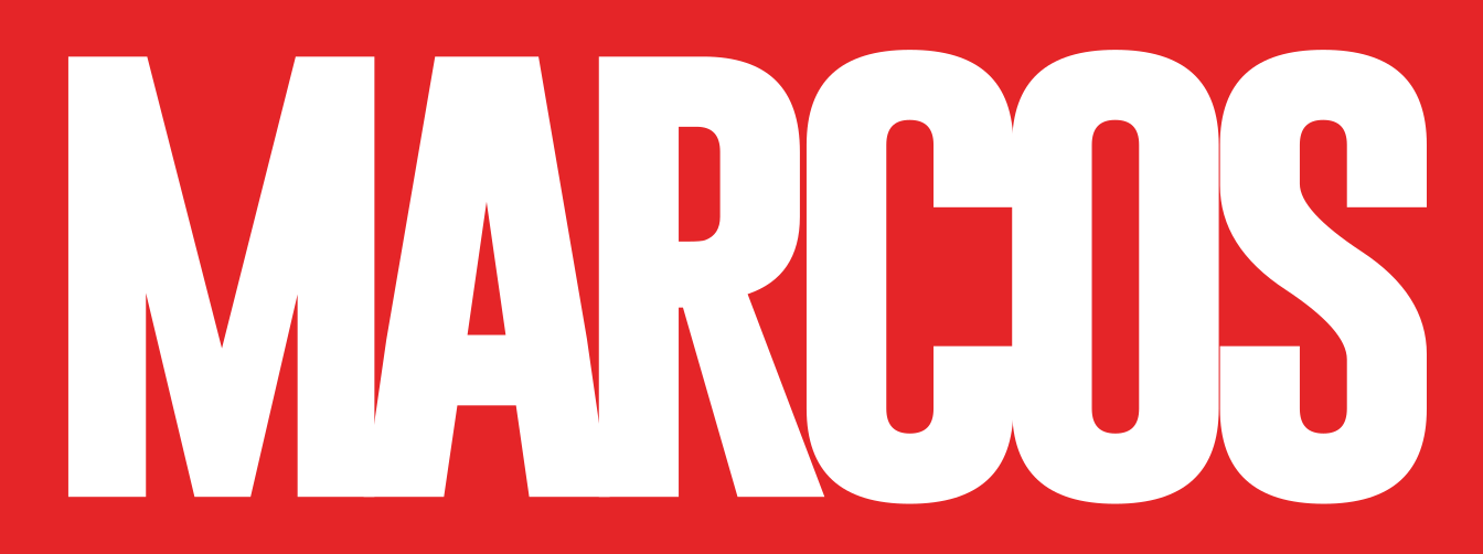 Kids vinyl rug with custom comic name design - TenStickers